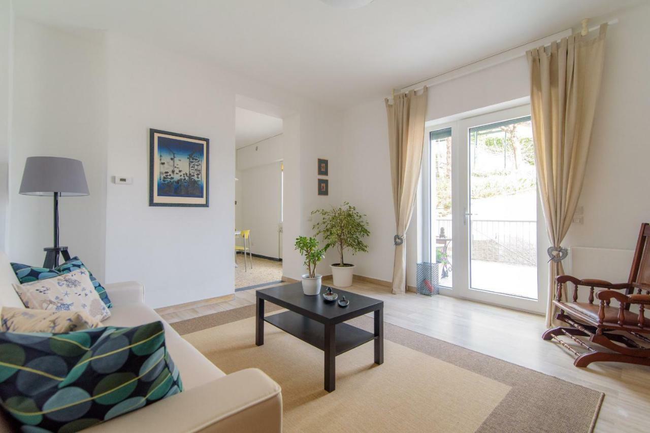Villa Al Pontile - The House Of Travelers Sala Comacina Exterior foto